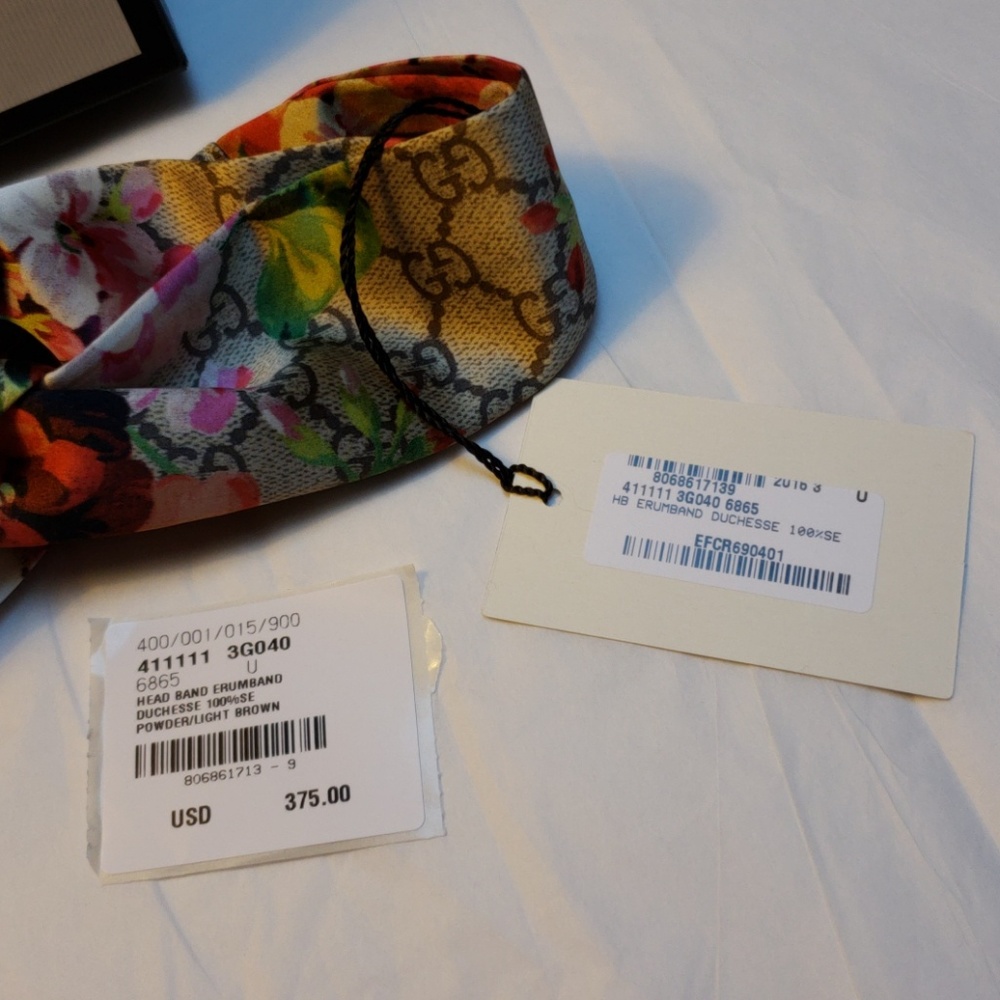 🌟🌟SOLD🌟🌟 Gucci Blooms Satin Headband - Picture 4 of 8